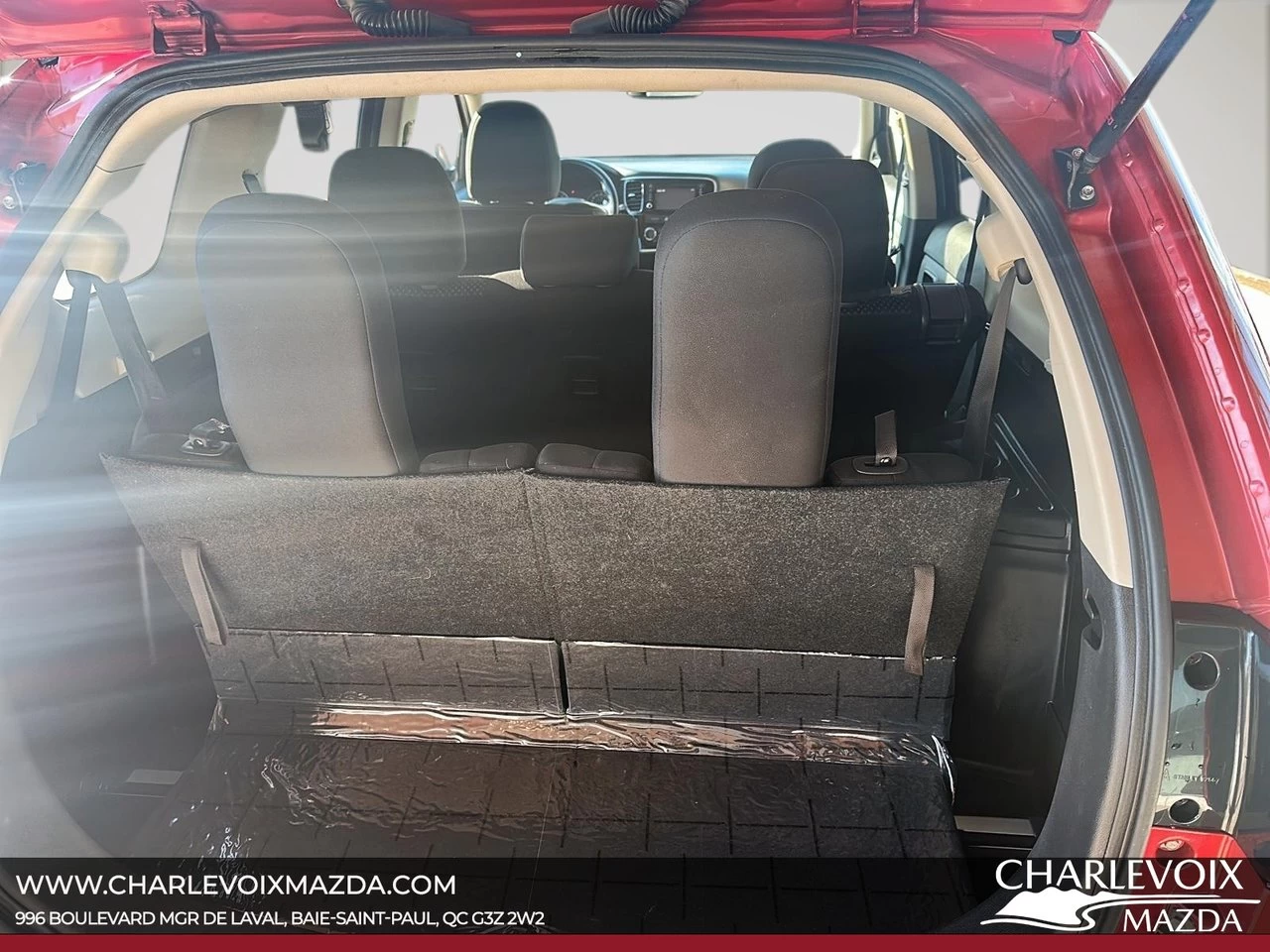 2016 Mitsubishi Outlander SE Image principale