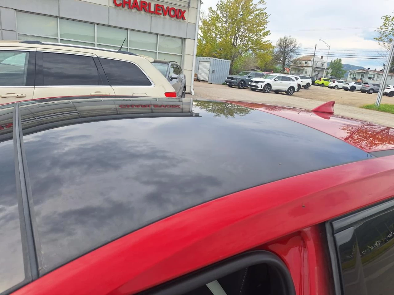 2024 Kia EV6 Land w/GT-Line Pkg 2 AWD Main Image