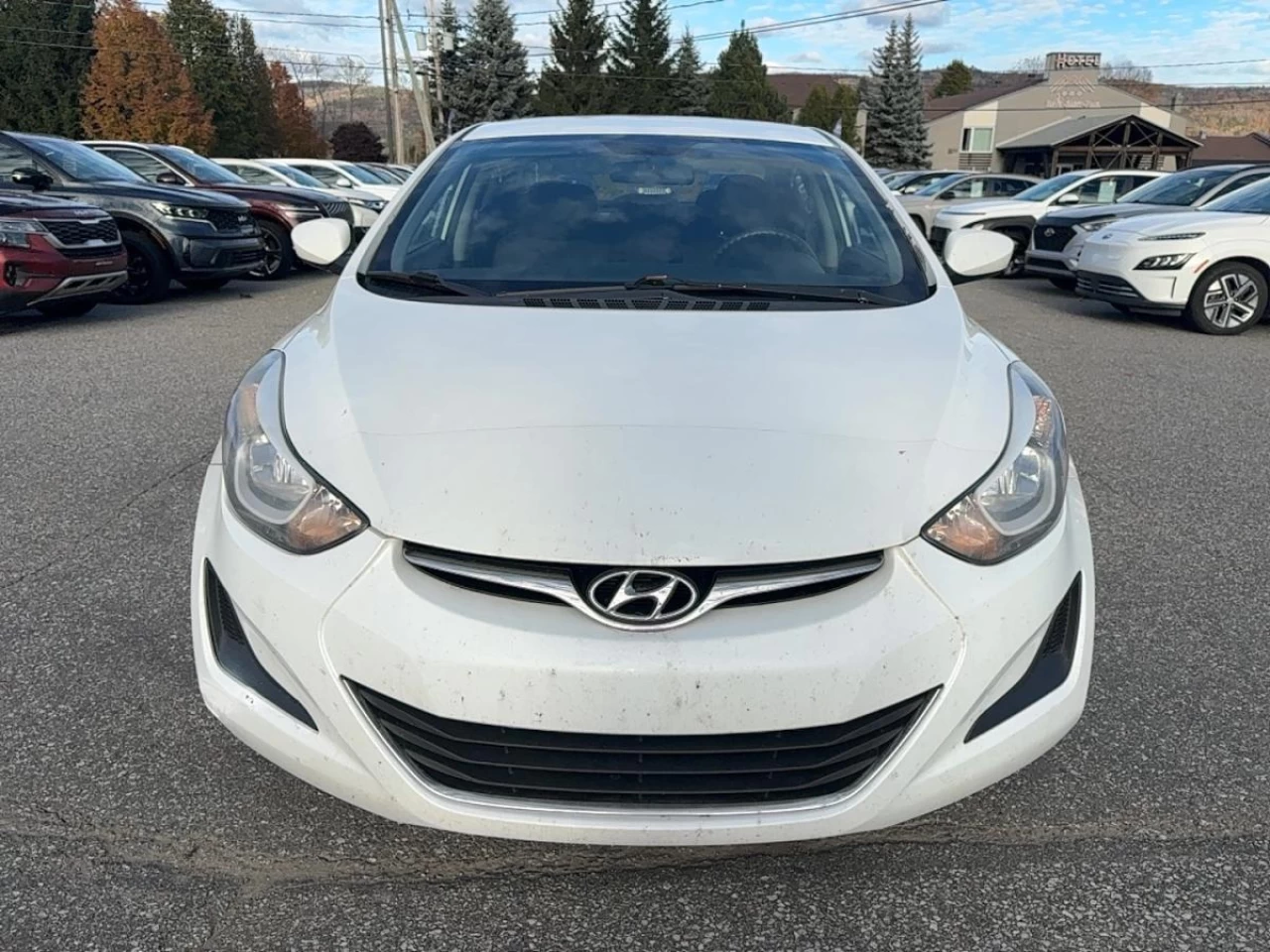 2015 Hyundai Elantra
                                                    4dr Sdn Auto GL Image principale