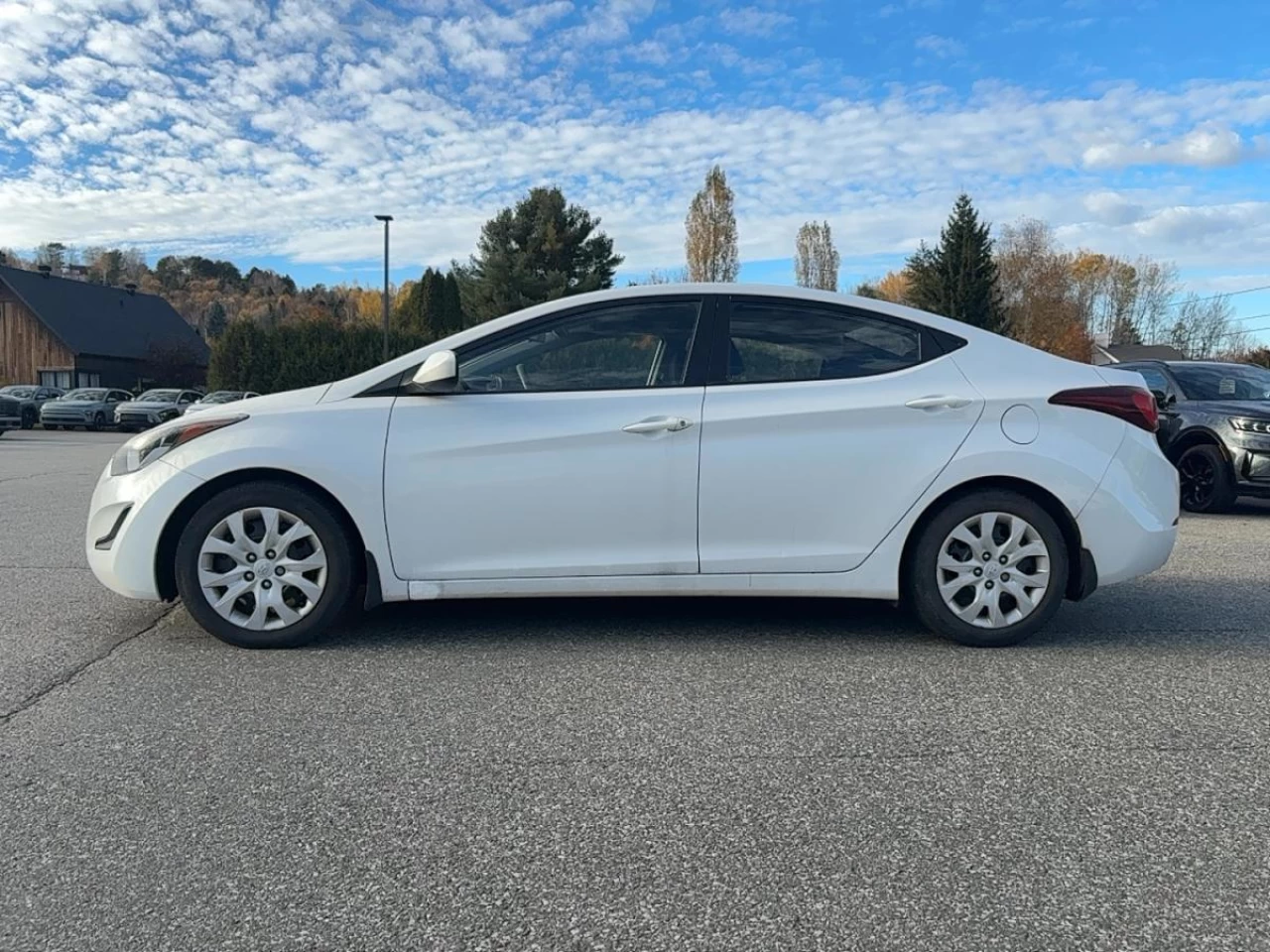 2015 Hyundai Elantra
                                                    4dr Sdn Auto GL Image principale