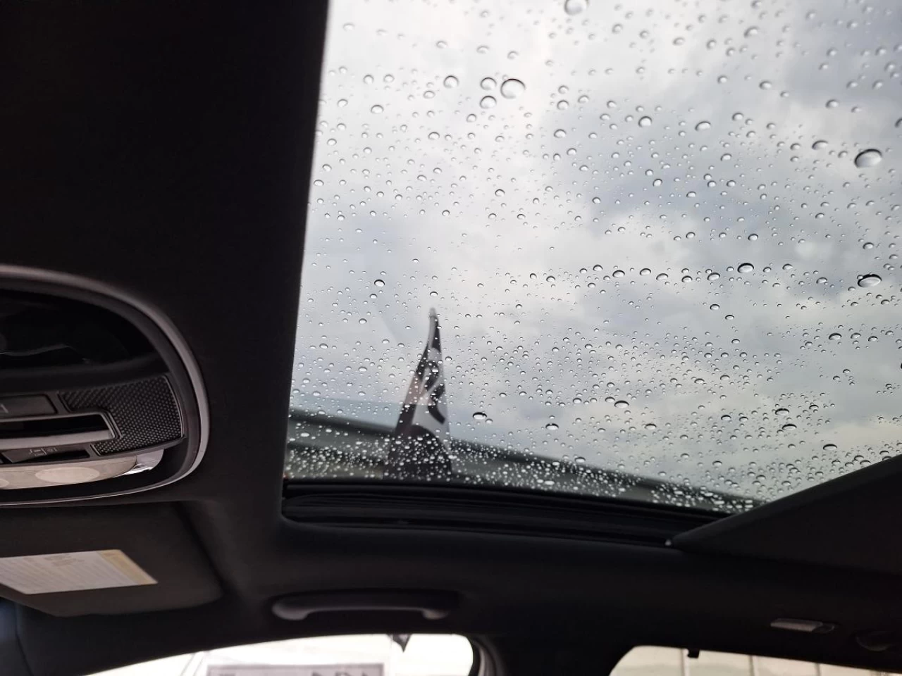 2017 Kia Sorento AWD 4dr SX Turbo Main Image