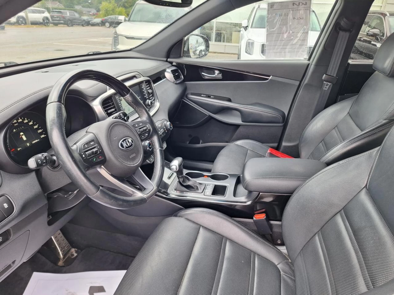 2017 Kia Sorento AWD 4dr SX Turbo Main Image