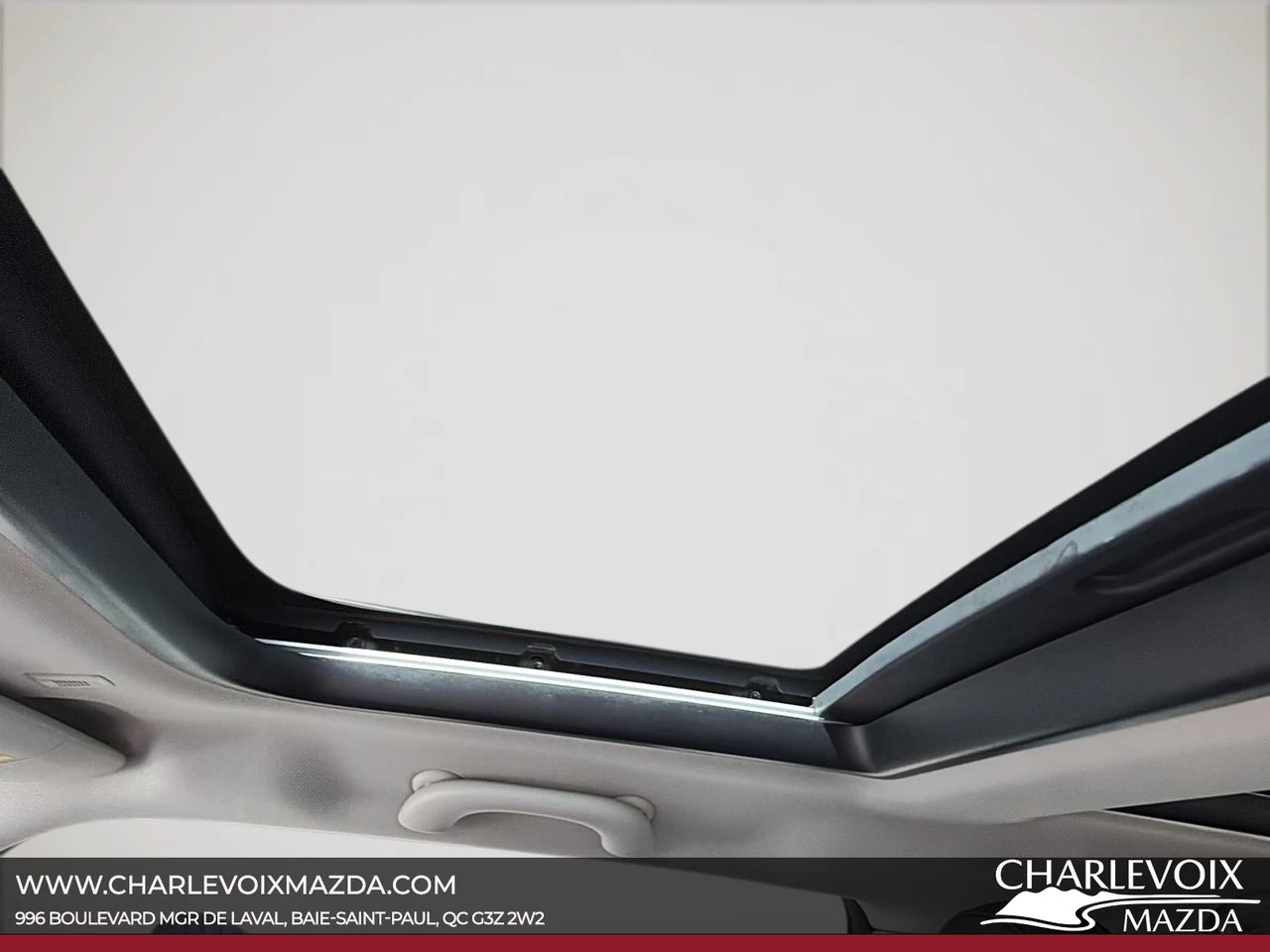 2023 MINI 3 Door Cooper S Image principale