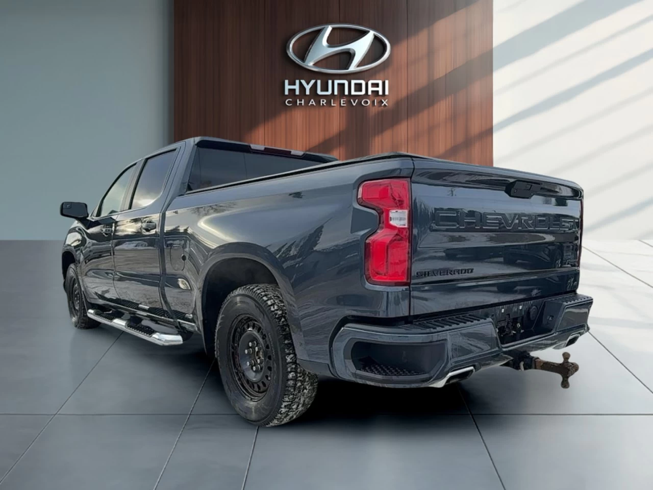 2022 Chevrolet 1500 Crew Cab Standard Box 4-Wheel Drive RST Image principale