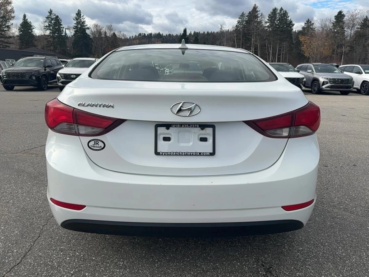 2015 Hyundai Elantra
                                                    4dr Sdn Auto GL Image principale