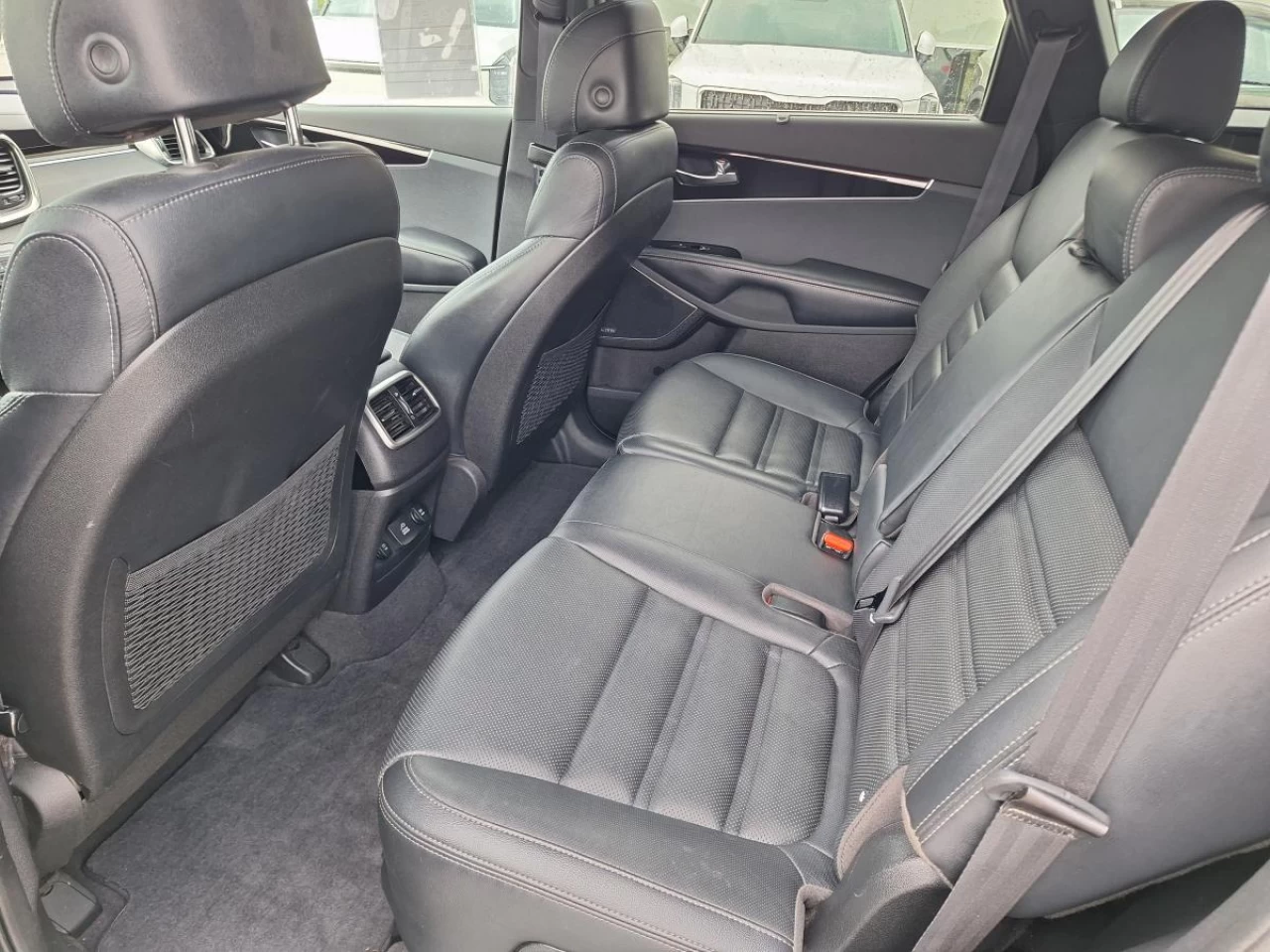 2017 Kia Sorento AWD 4dr SX Turbo Main Image