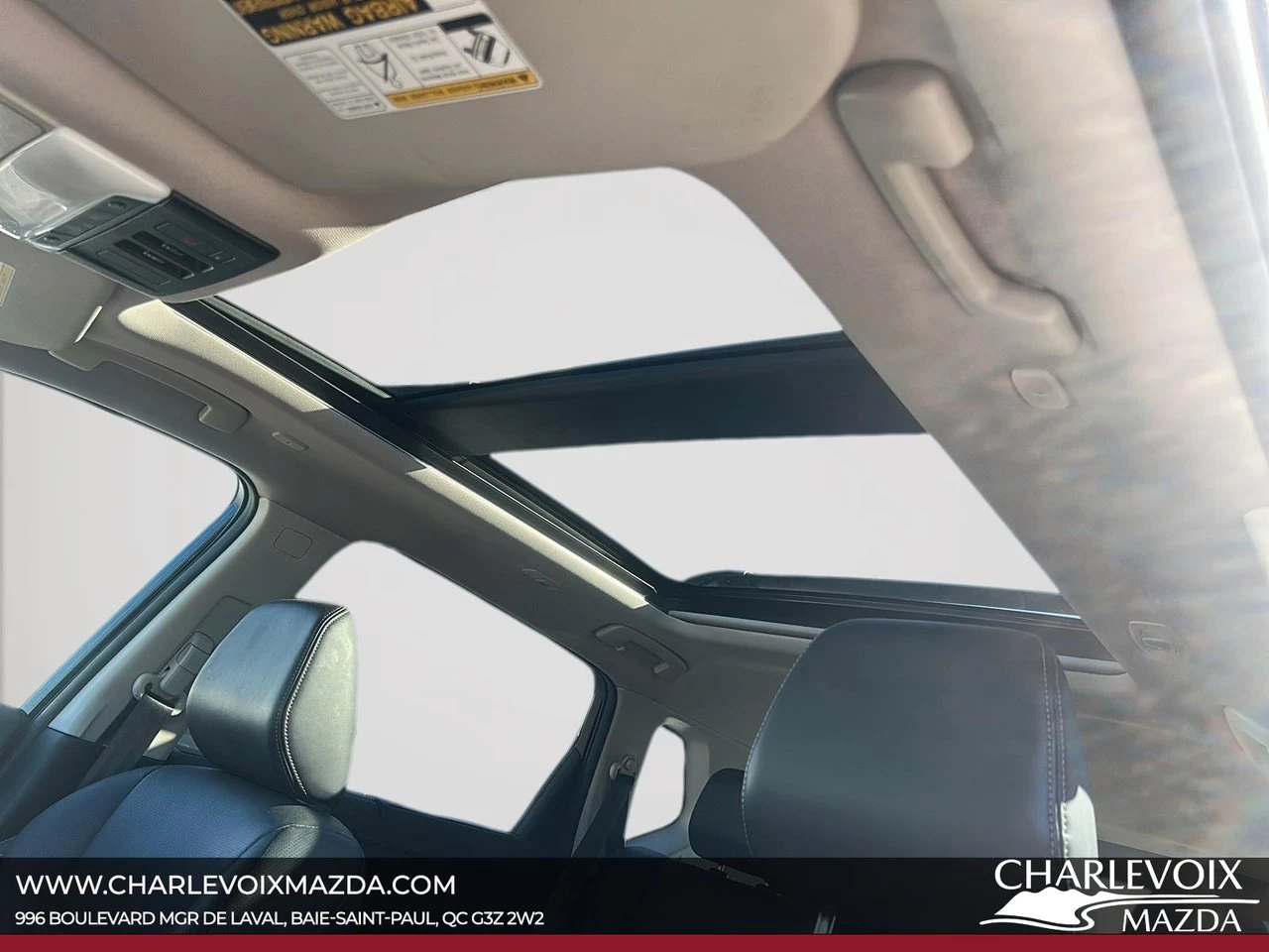 2022 Nissan Rogue Platinum Image principale