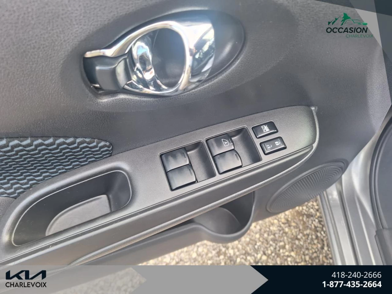 2018 Nissan Versa Note SV CVT Image principale