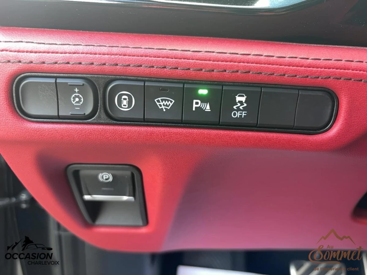 2024 Acura MDX
                                                    A-Spec SH-AWD Image principale