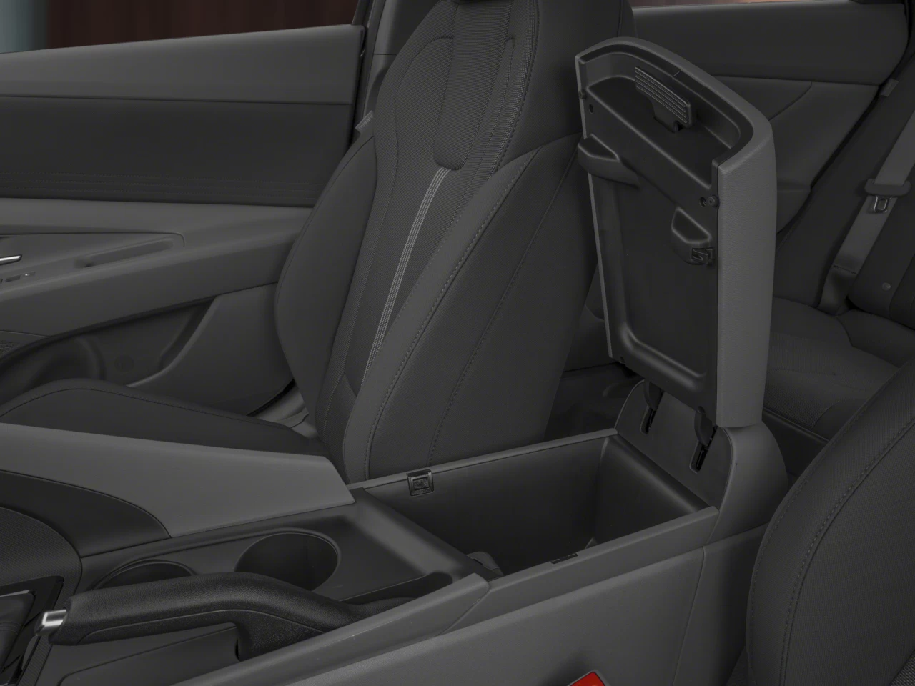 2025 Hyundai Elantra Preferred Main Image