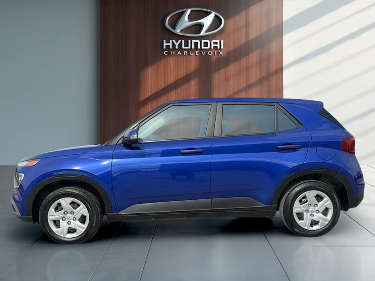 2023 Hyundai Venue
                                                    Essential IVT Image principale