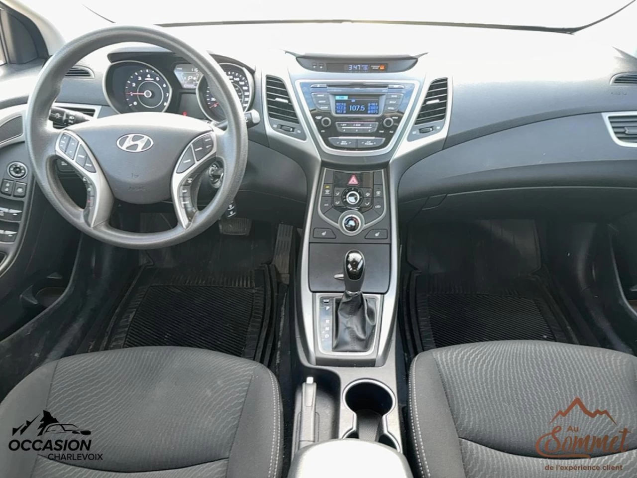 2015 Hyundai Elantra
                                                    4dr Sdn Auto GL Image principale