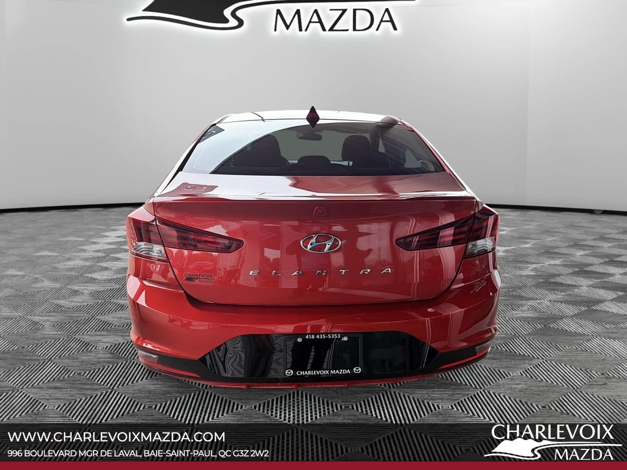 2019 Hyundai Elantra Preferred Main Image