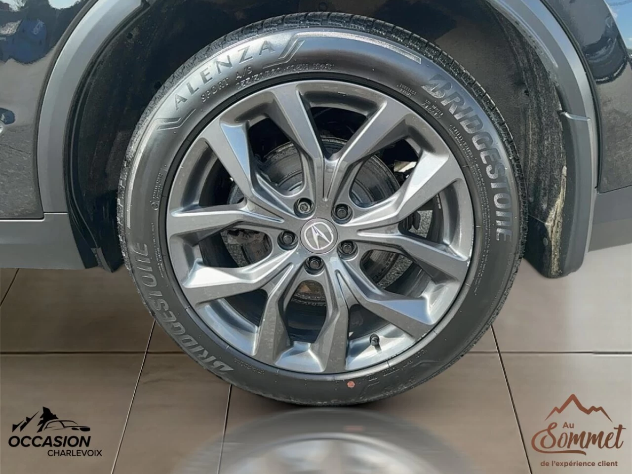 2024 Acura MDX
                                                    A-Spec SH-AWD Image principale