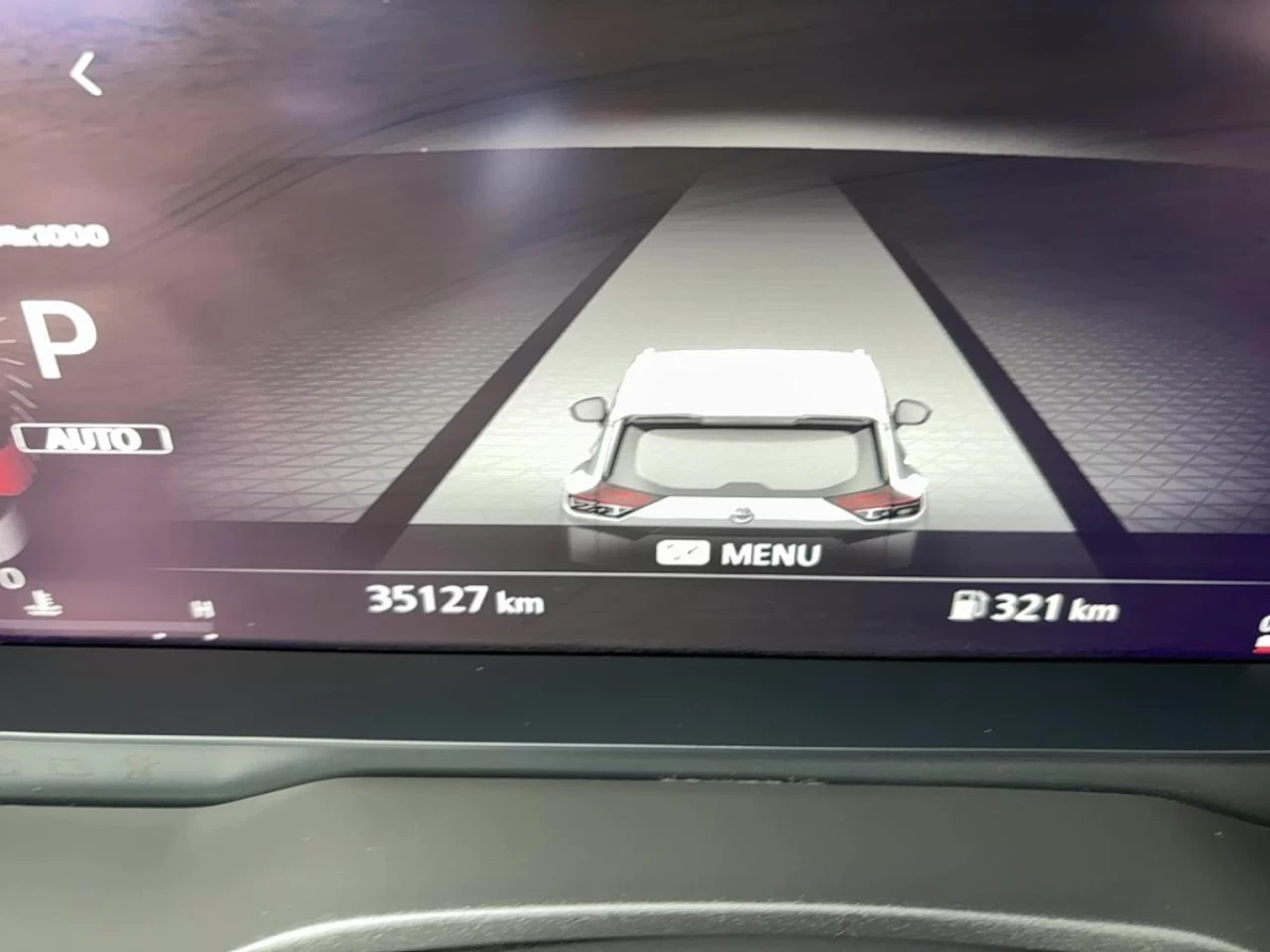 2023 Nissan Rogue
                                                    AWD Platinum Image principale