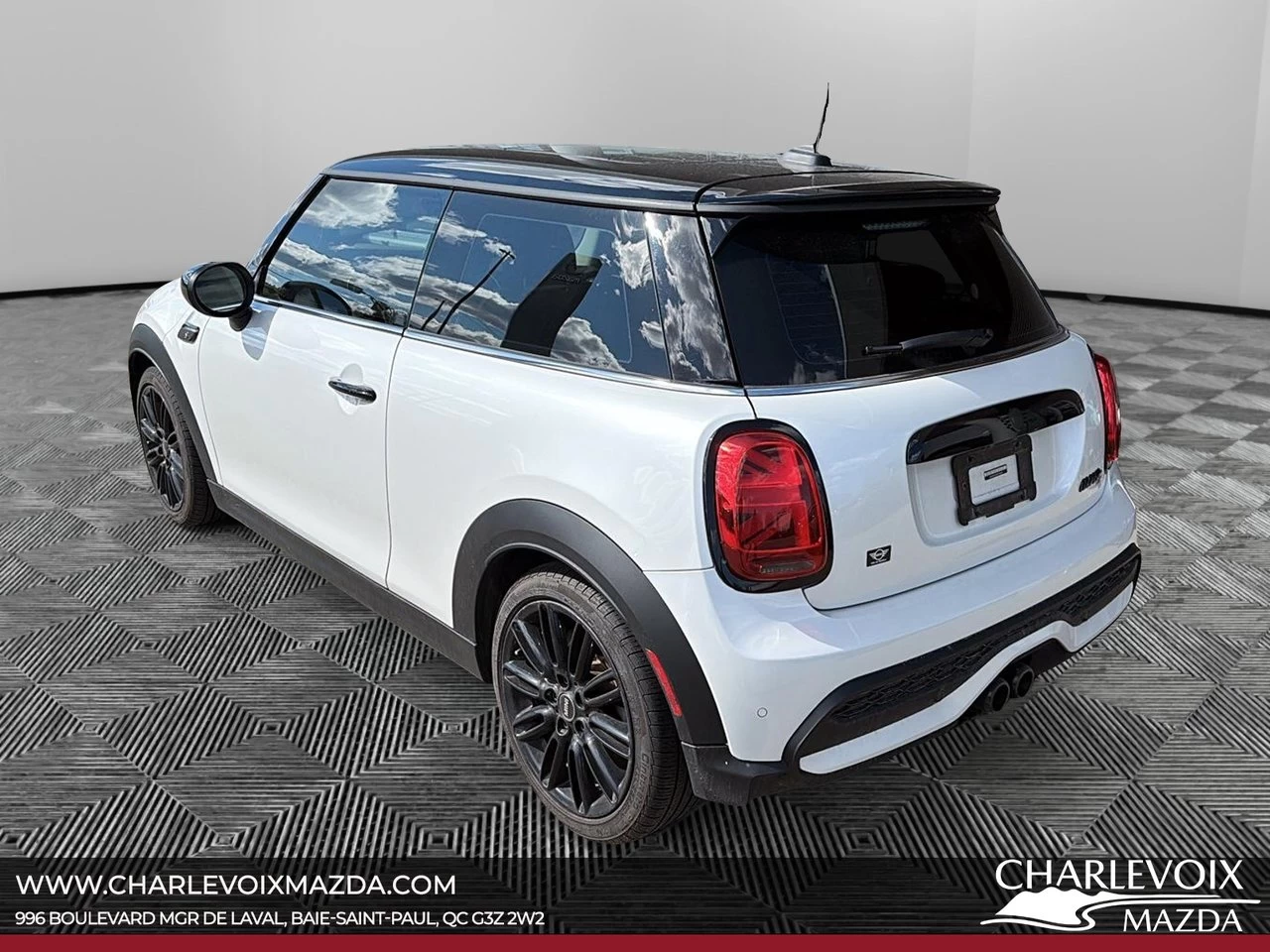 2023 MINI 3 Door Cooper S Image principale