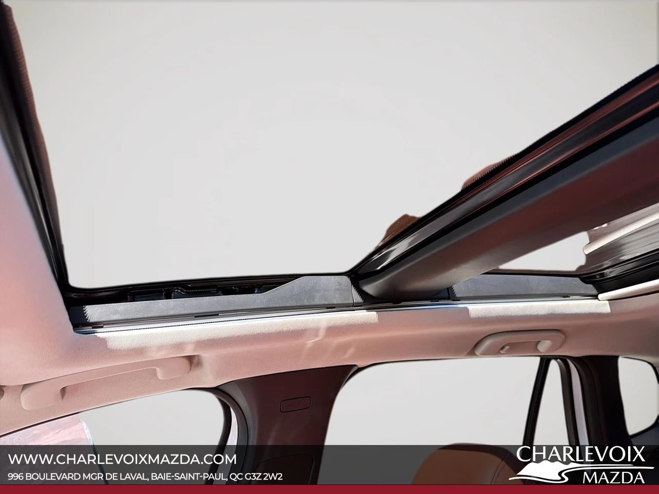 2023 Mazda CX-50 GT Main Image