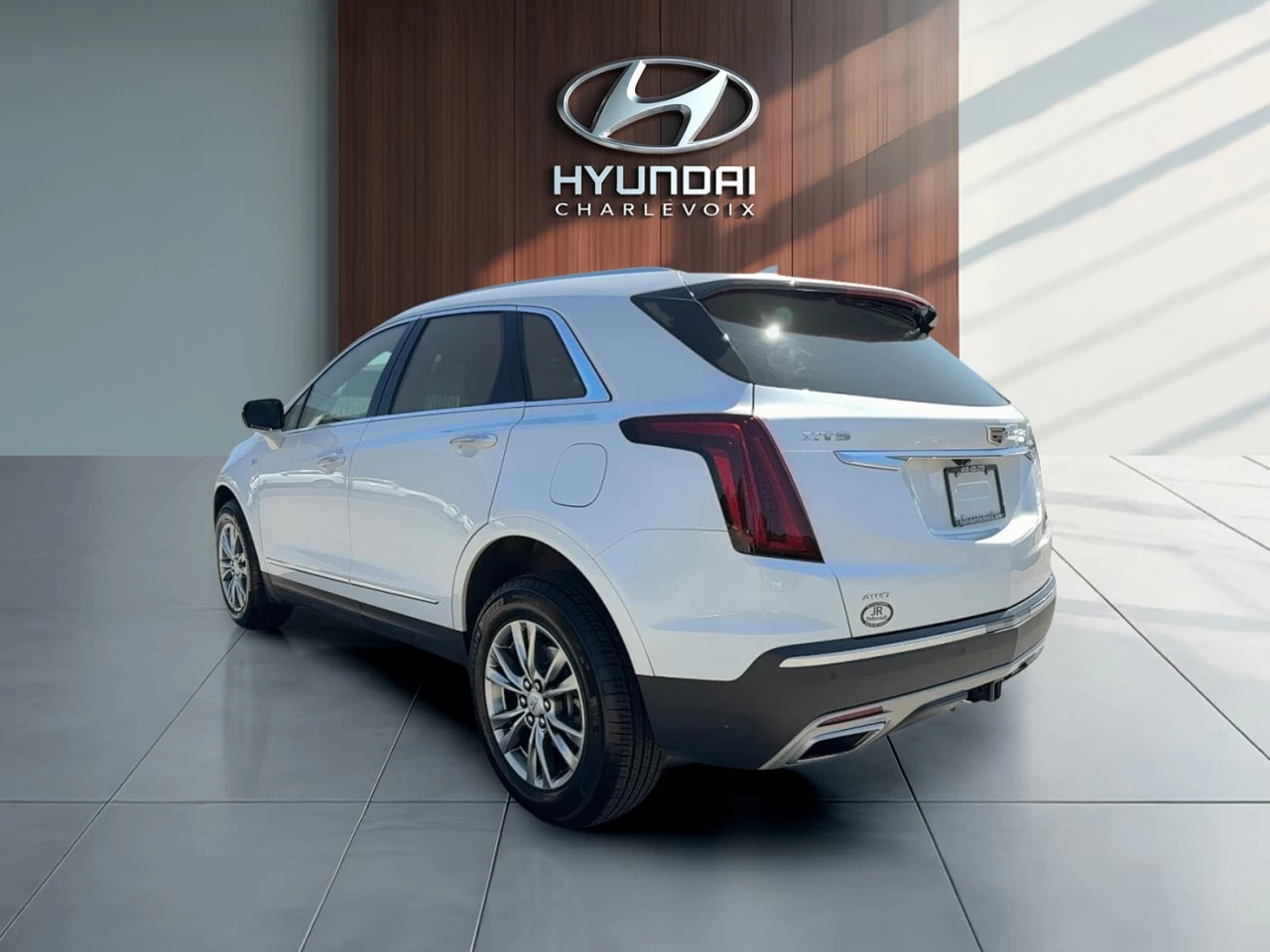 2023 Cadillac XT5 AWD 4dr Premium Luxury Image principale