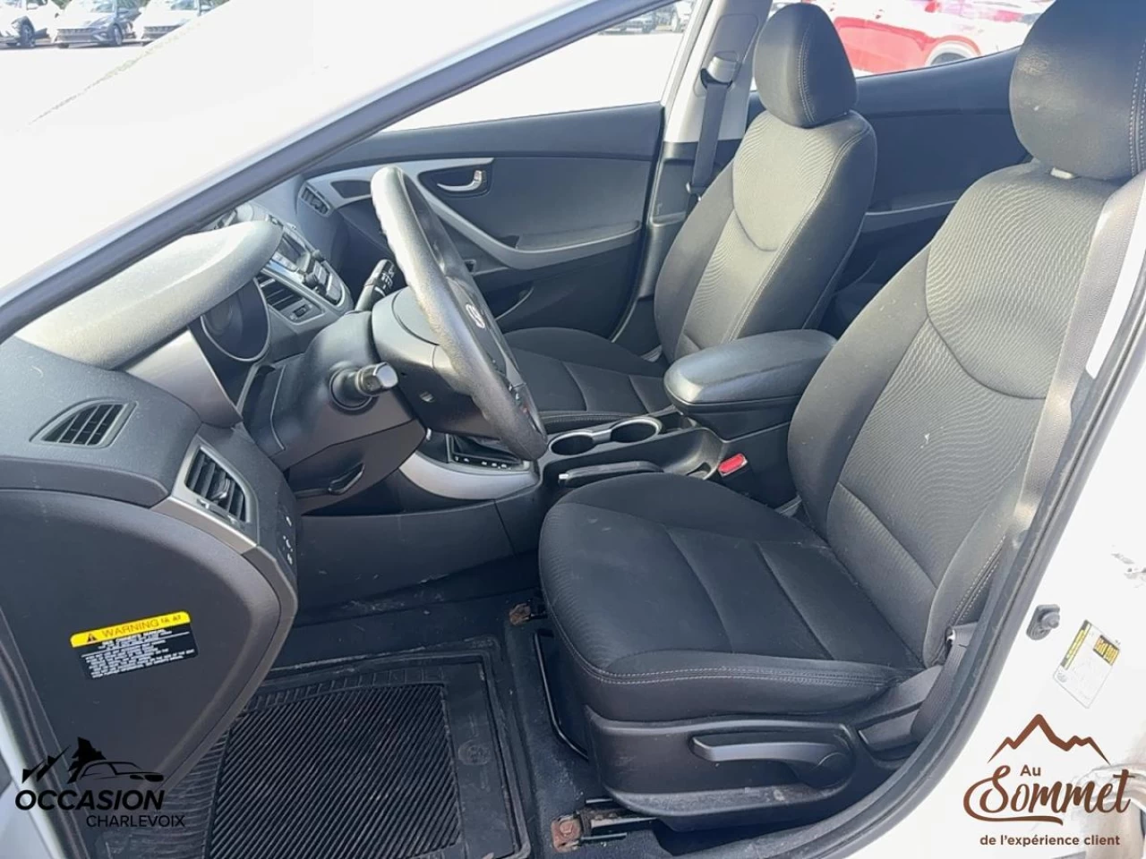 2015 Hyundai Elantra
                                                    4dr Sdn Auto GL Image principale