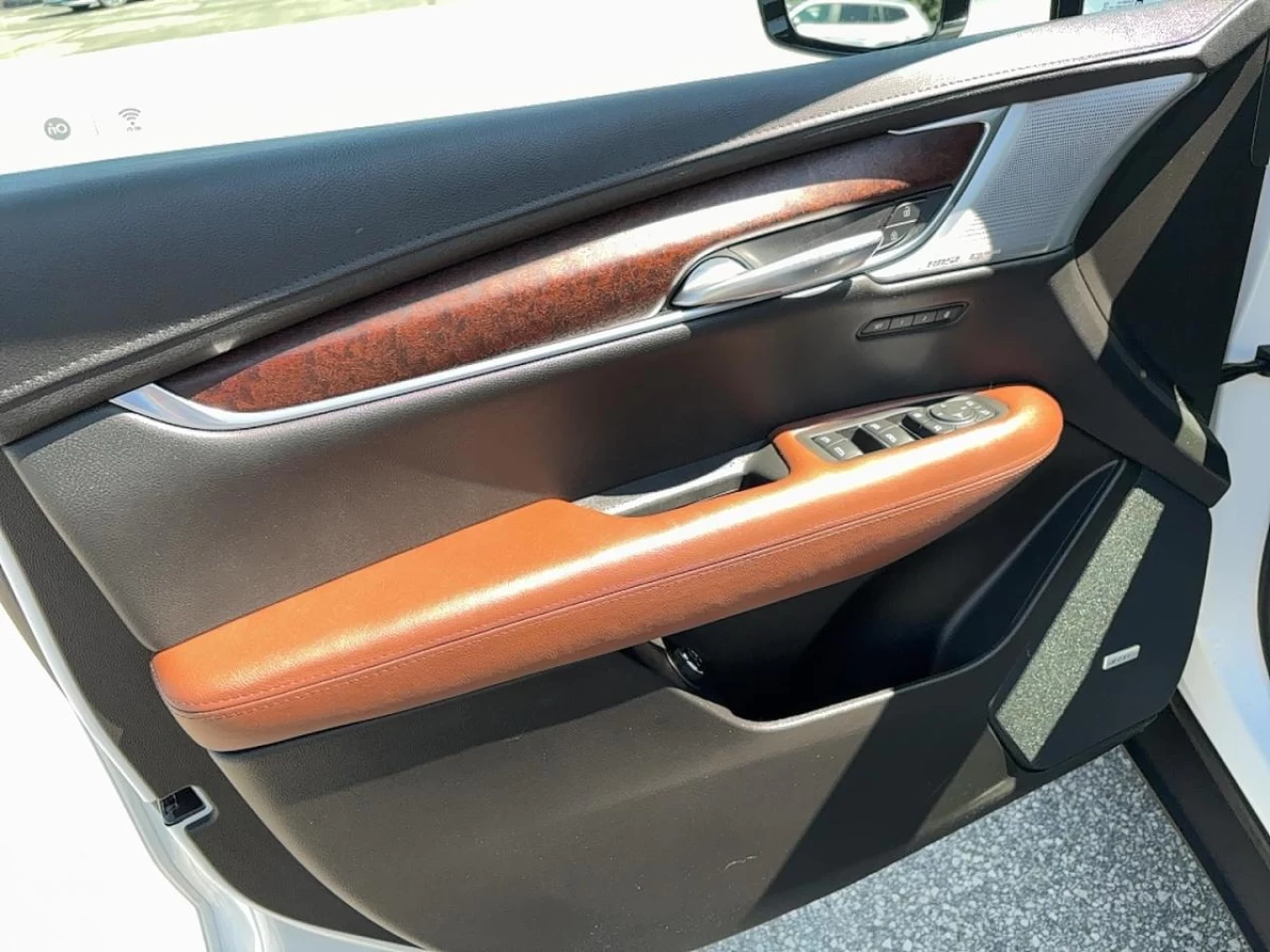 2023 Cadillac XT5 AWD 4dr Premium Luxury Image principale