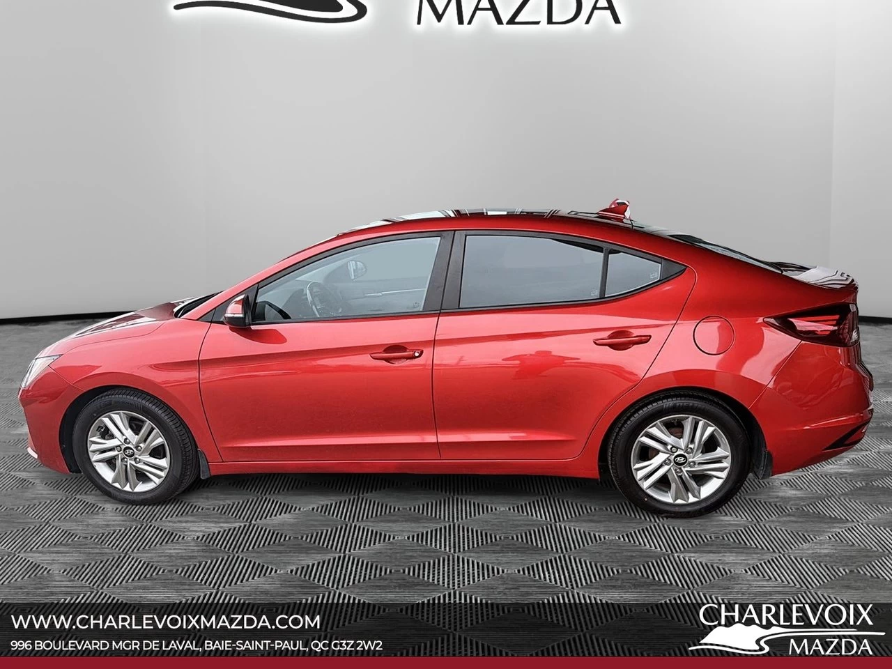 2019 Hyundai Elantra Preferred Main Image