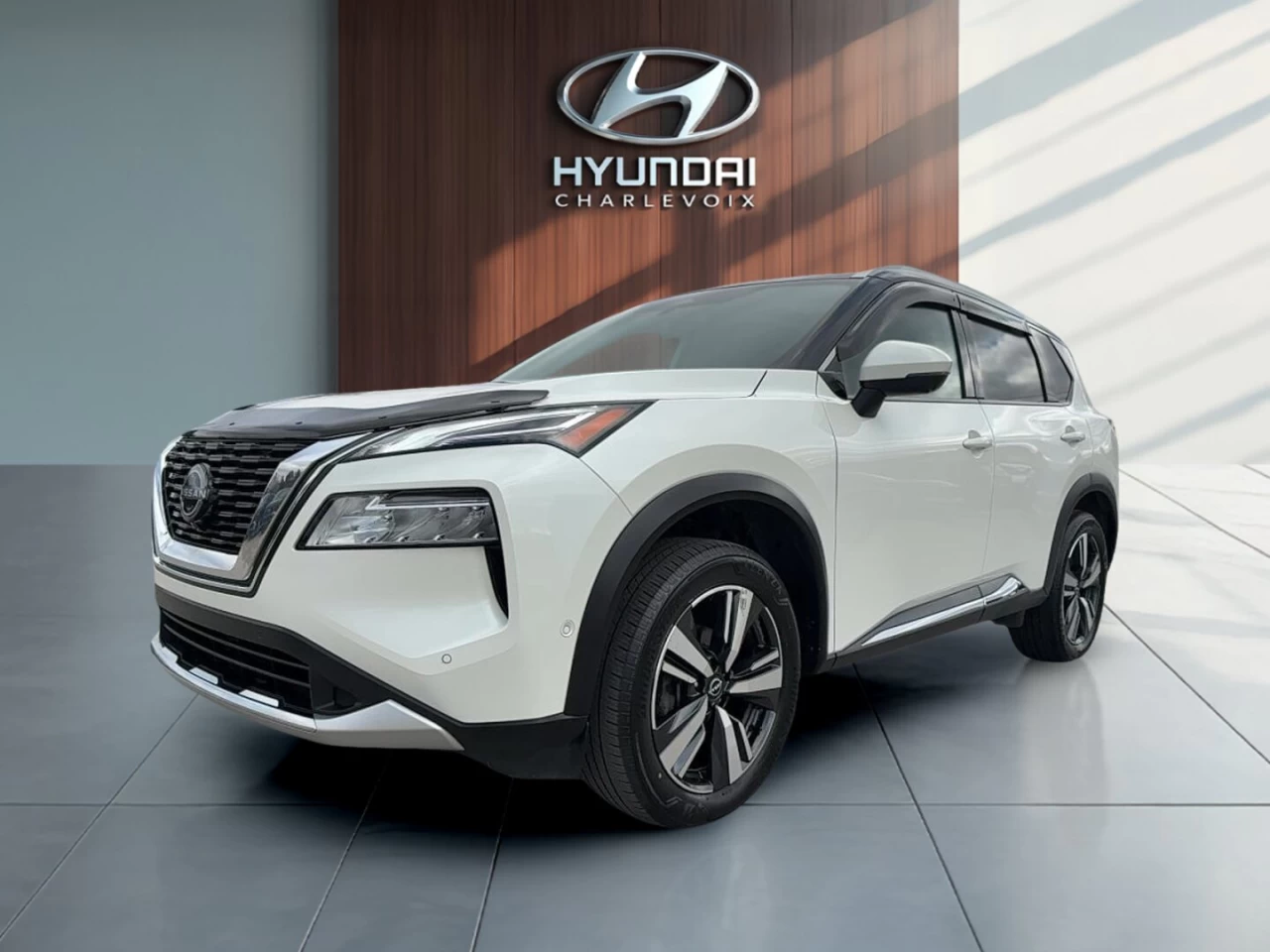 2023 Nissan Rogue
                                                    AWD Platinum Image principale