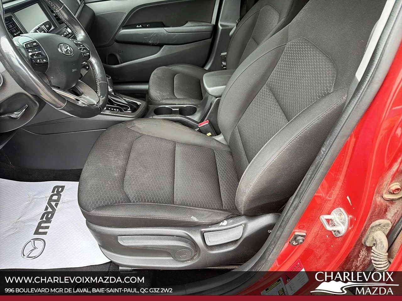 2019 Hyundai Elantra Preferred Main Image
