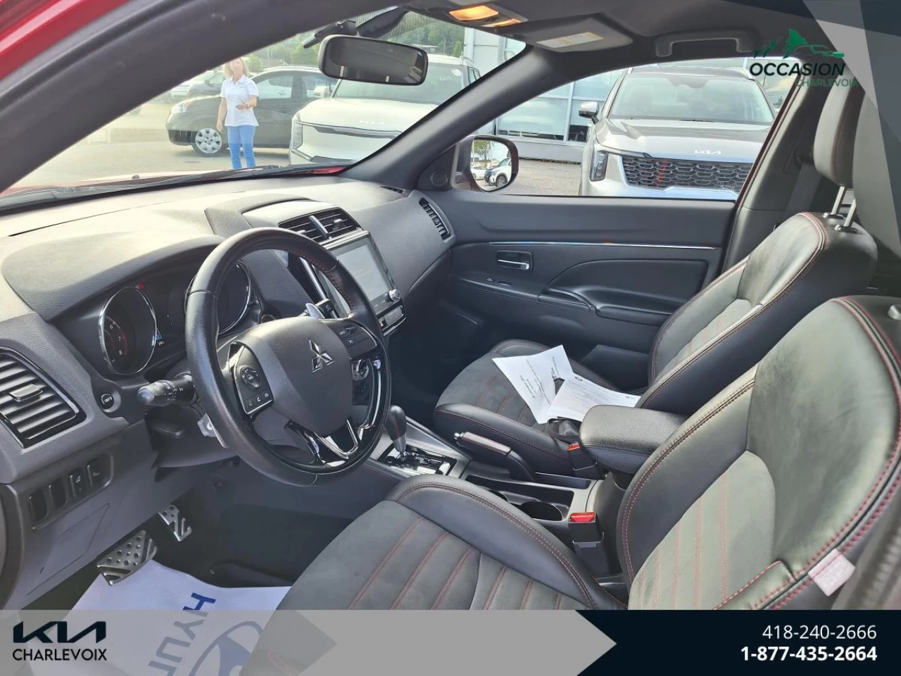 2020 Mitsubishi RVR SE AWC Main Image