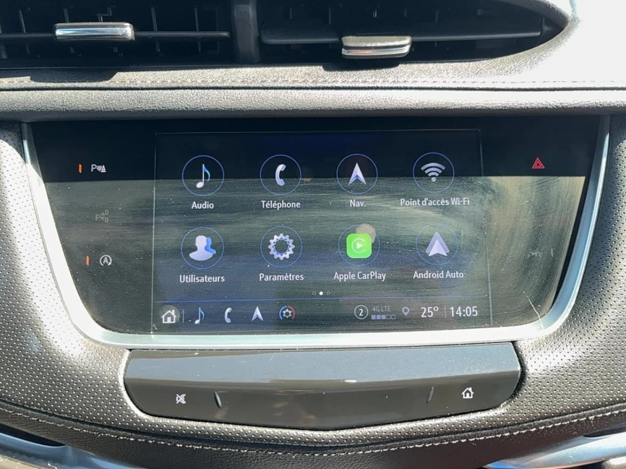 2023 Cadillac XT5 AWD 4dr Premium Luxury Image principale
