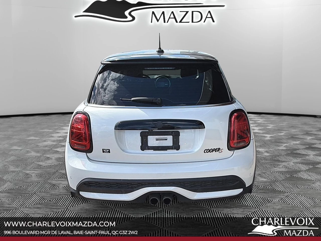 2023 MINI 3 Door Cooper S Image principale