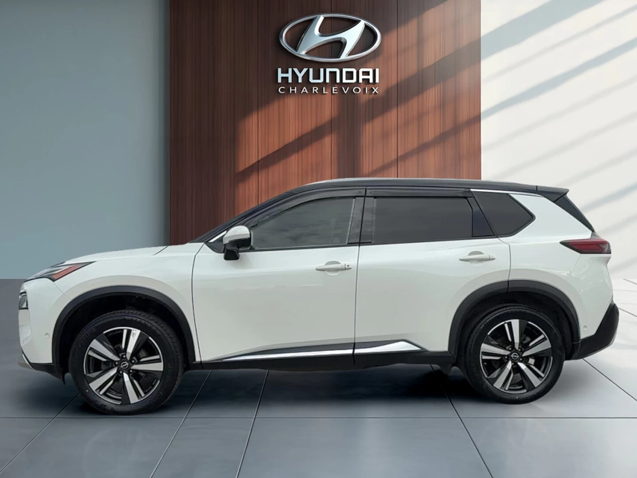 2023 Nissan Rogue
                                                    AWD Platinum Image principale