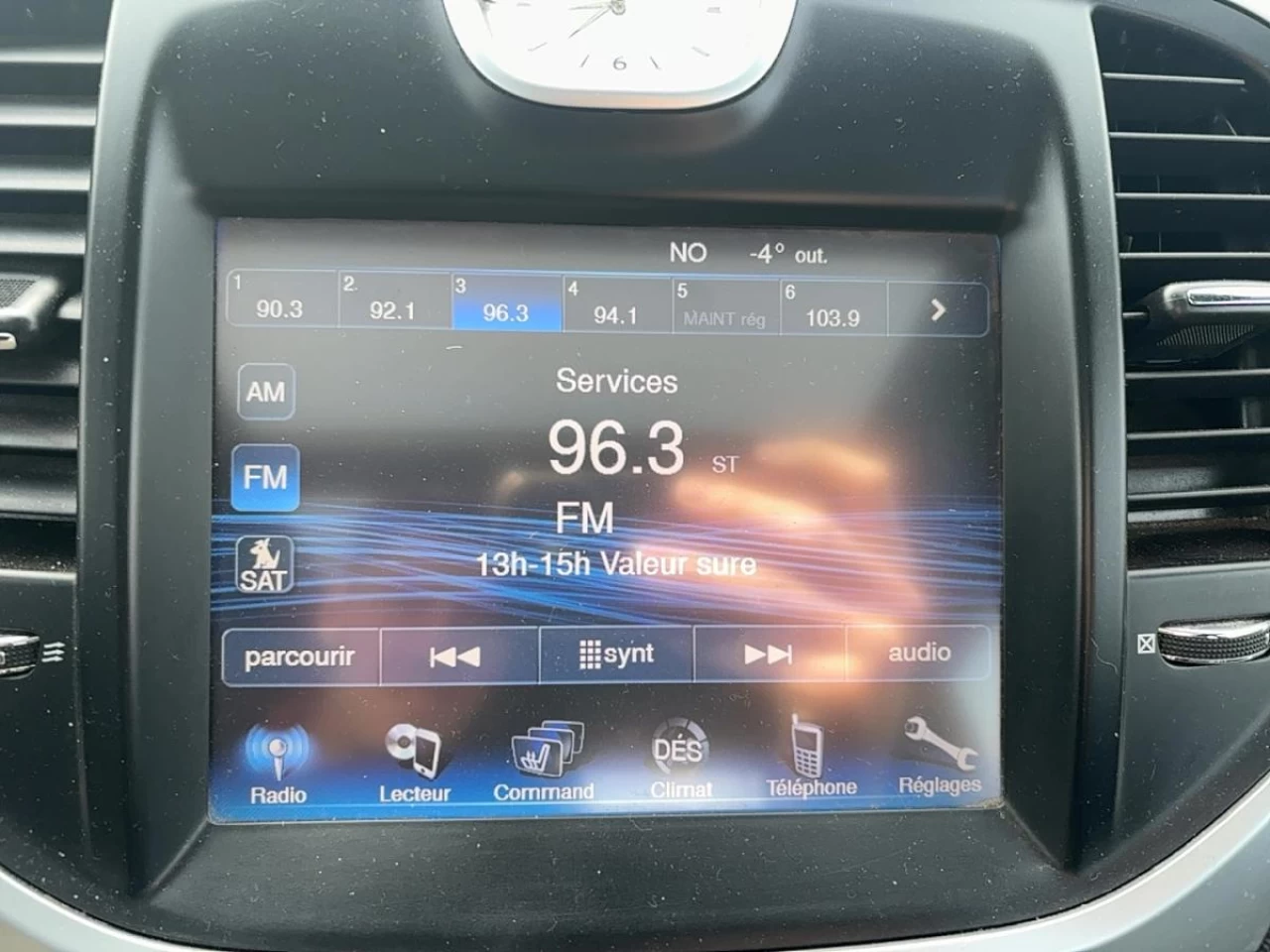 2013 Chrysler 300 4dr Sdn Touring RWD Main Image