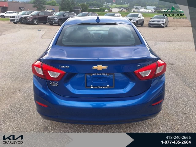 Chevrolet Cruze Sedan LT (Automatic) 2018
