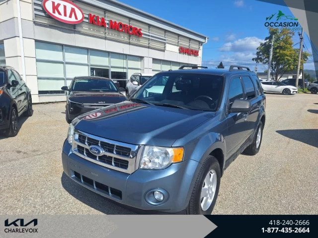 Ford Escape 4WD 4dr I4 Auto XLT 2011