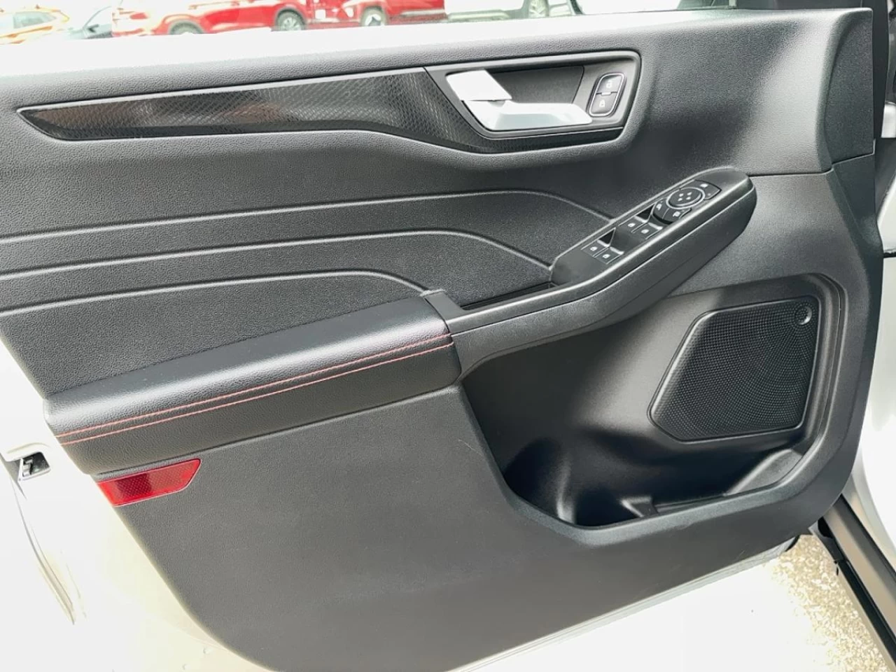 2022 Ford Escape SEL AWD Main Image