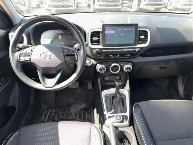 Hyundai Venue Ultimate IVT w/Black Interior 2023