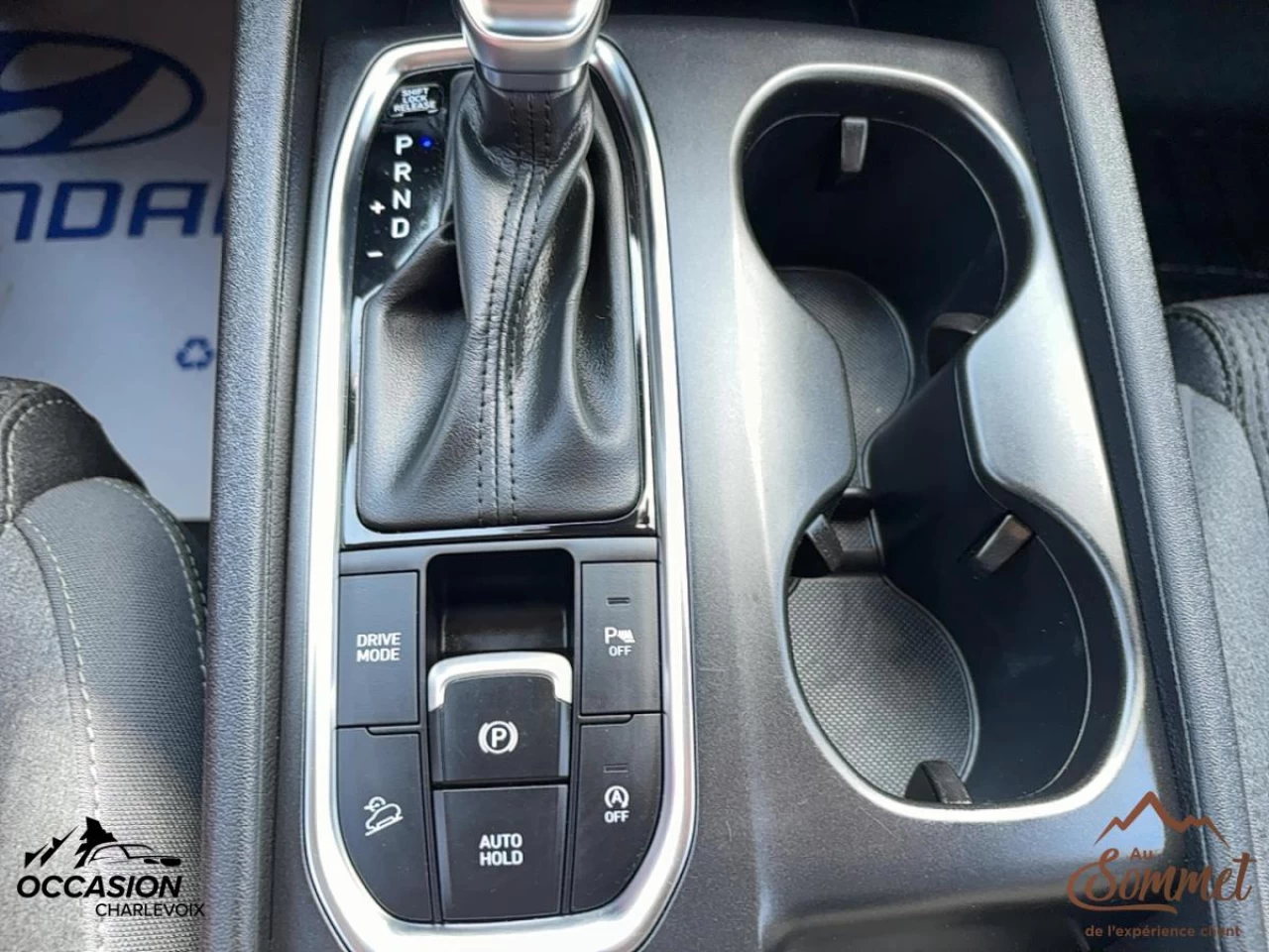 2020 Hyundai Santa Fe
                                                    2.4L Preferred AWD Image principale