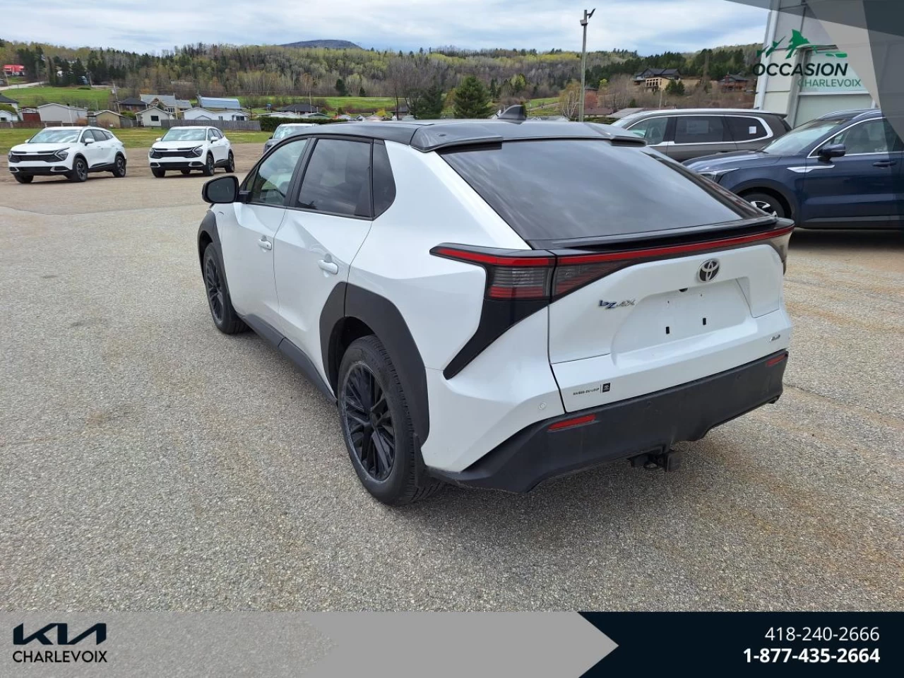 2023 Toyota bZ4X XLE AWD Image principale