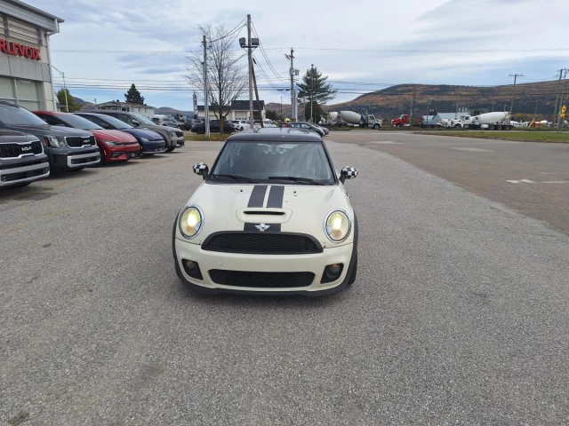 MINI Cooper S 3 Door 2dr Cpe S 2008