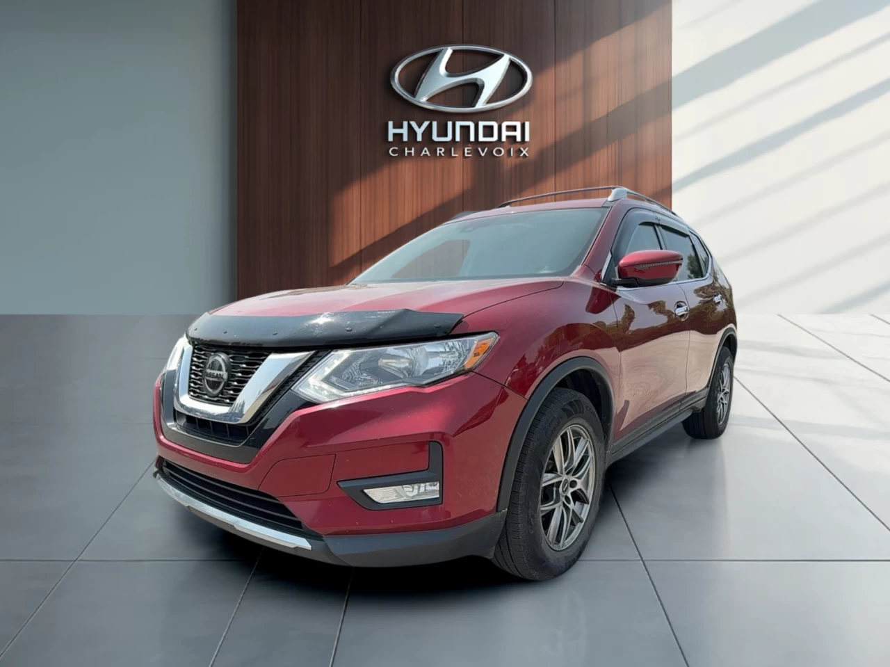 2019 Nissan Rogue AWD SV Image principale