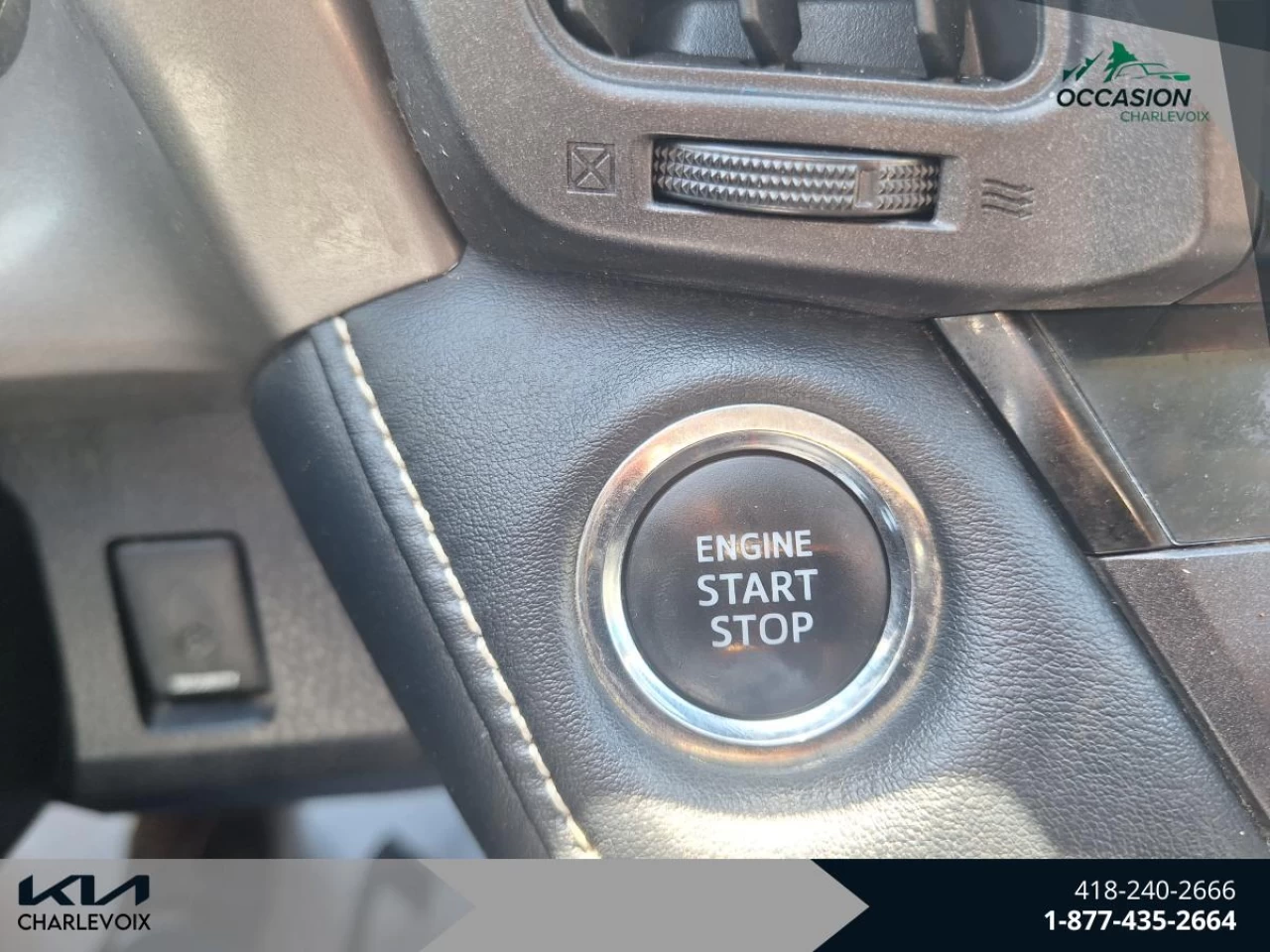 2018 Toyota RAV4 AWD XLE Main Image