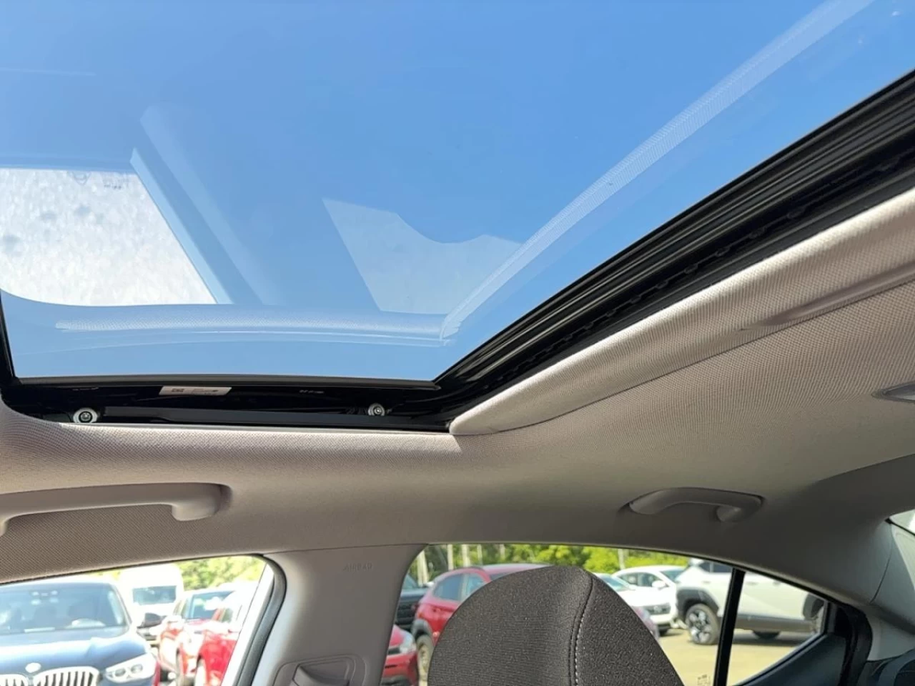 2018 Hyundai Elantra GLS Auto Main Image