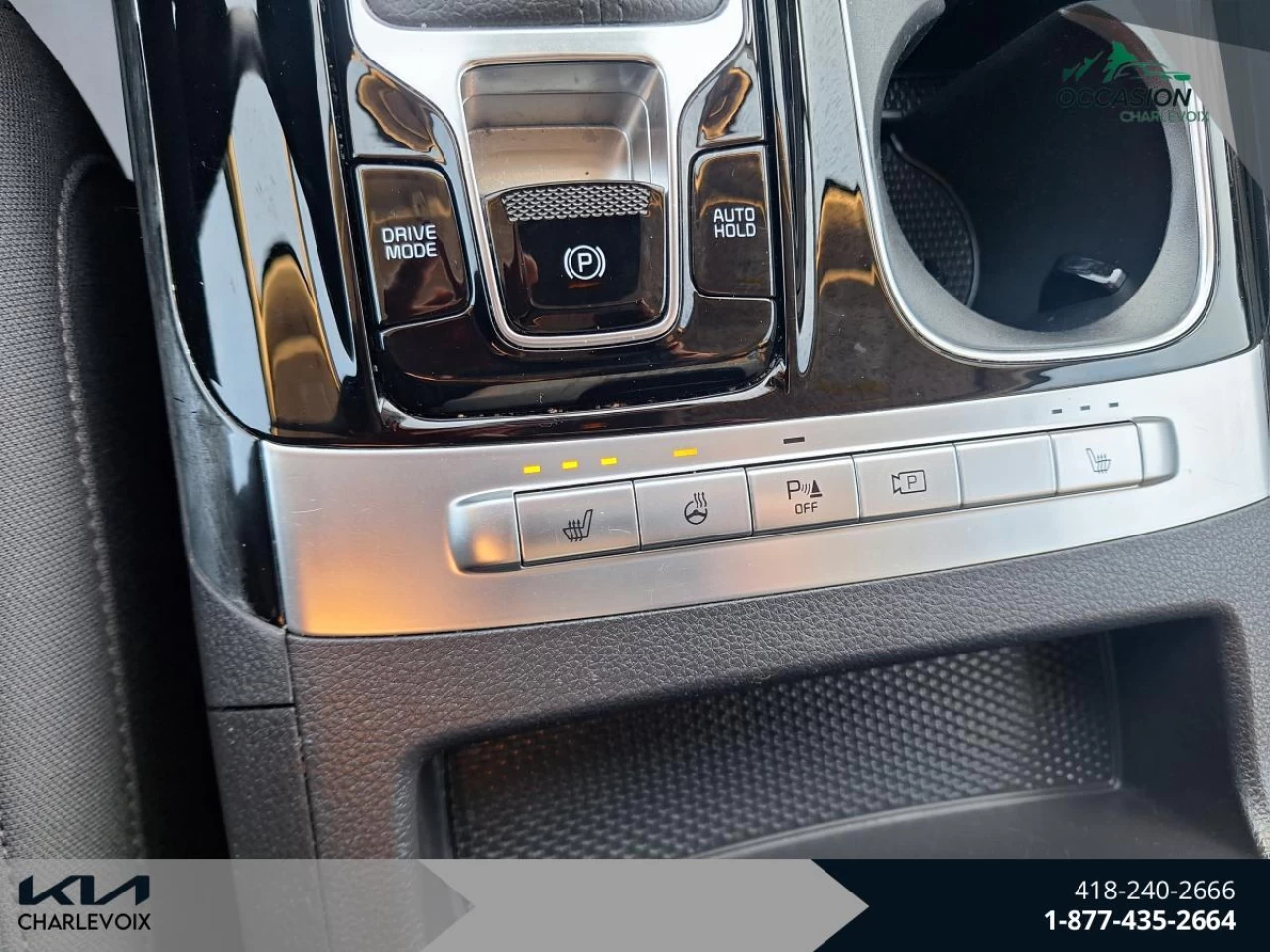 2024 Kia Carnival LX+ Main Image