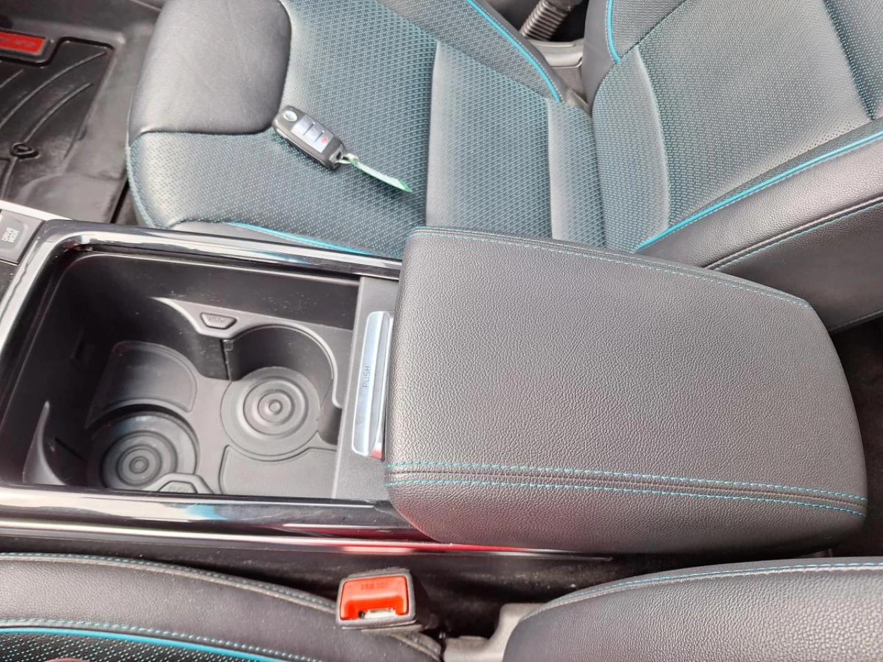 2020 Kia Niro SX Touring FWD Main Image