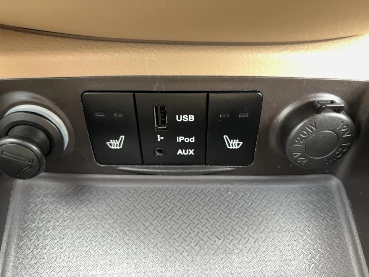 2012 Hyundai Santa Fe
                                                    AWD 4dr V6 Auto GL Image principale