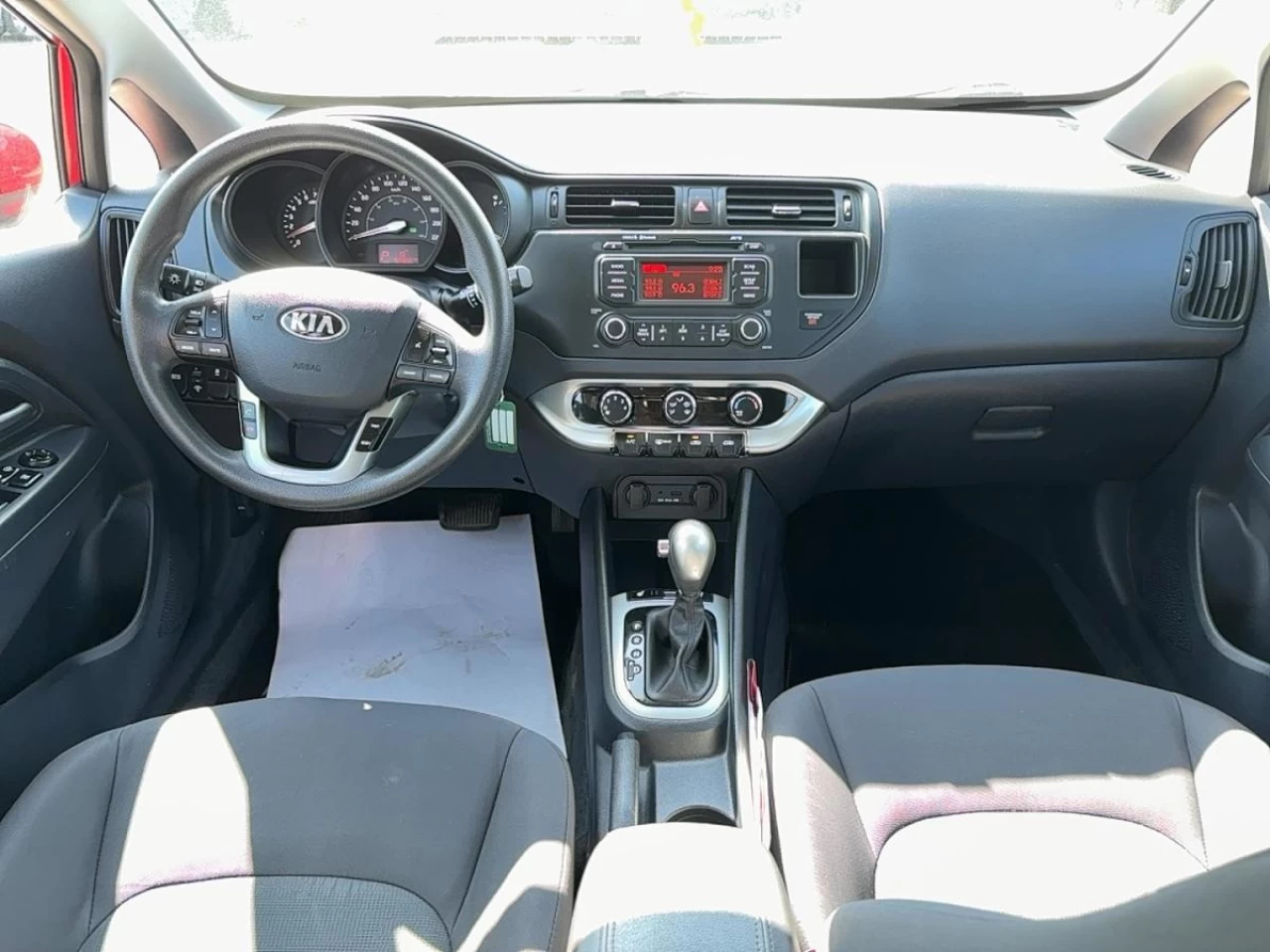 2013 Kia Rio 5dr HB Auto LX+ Main Image