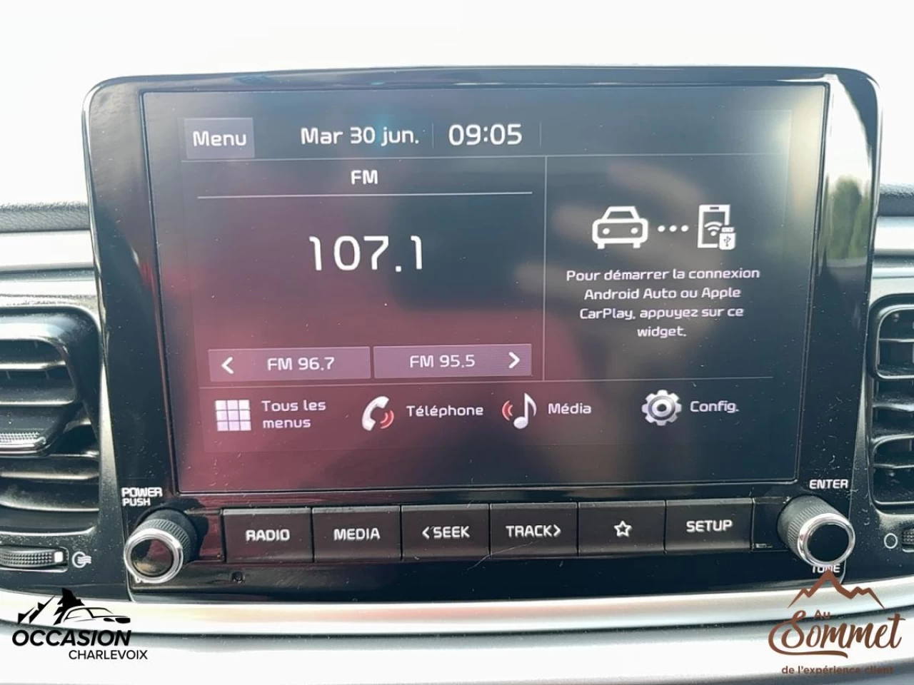 2022 Kia Rio5
                                                    LX+ IVT Image principale