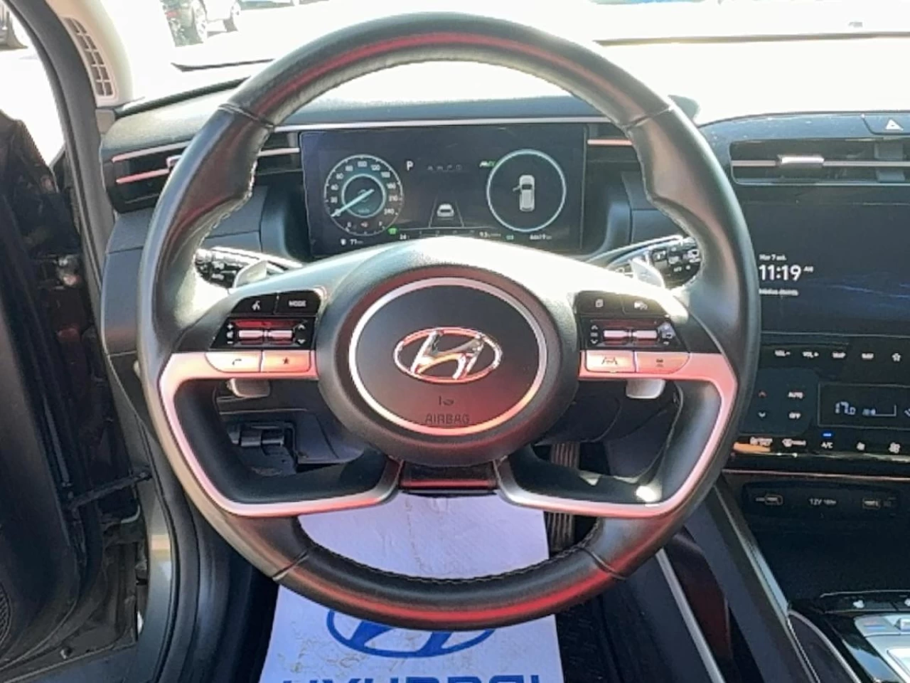2023 Hyundai Tucson Luxury AWD Main Image