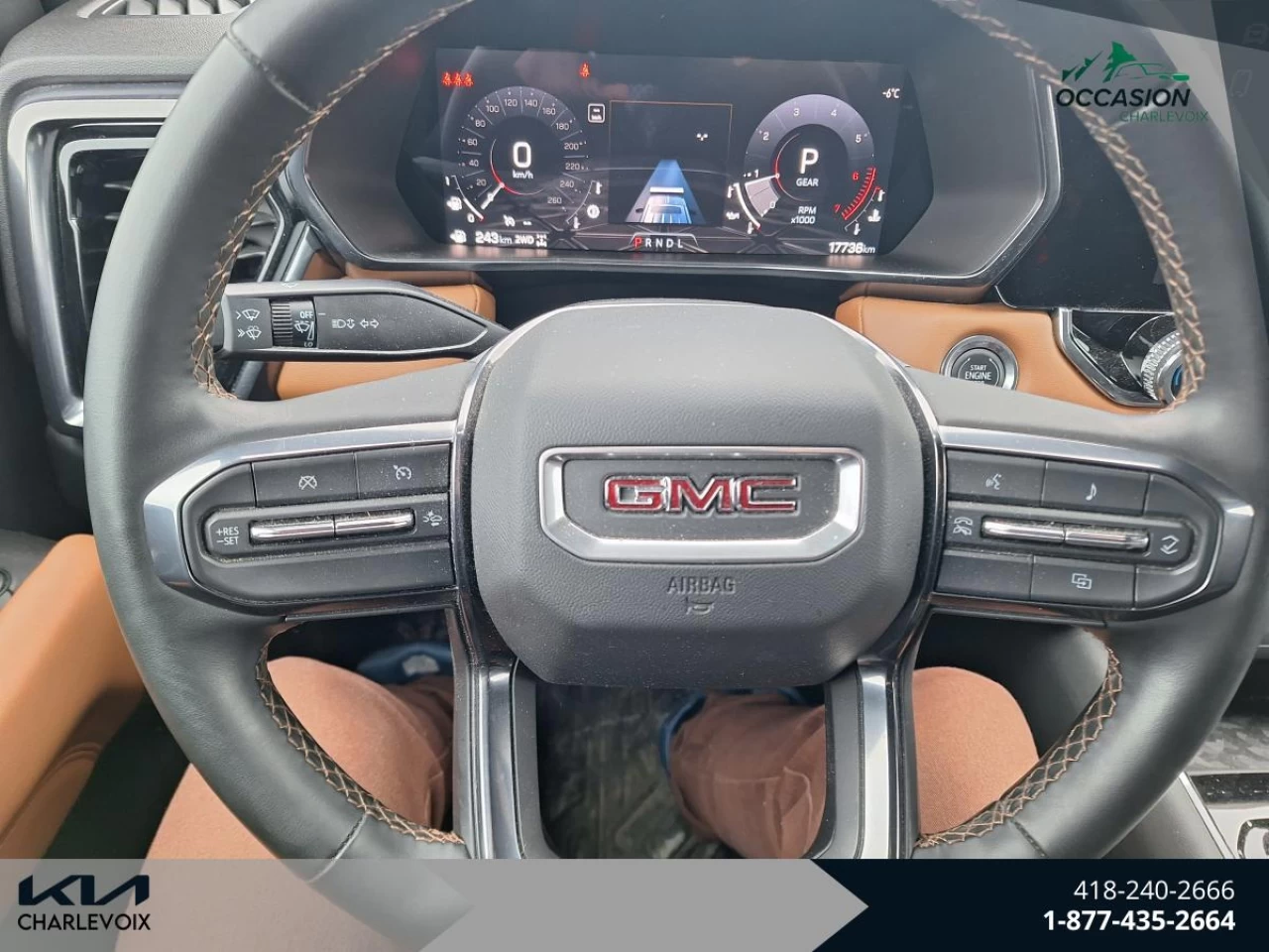 2025 GMC Canyon Crew Cab Short Box 4-Wheel Drive AT4 Image principale