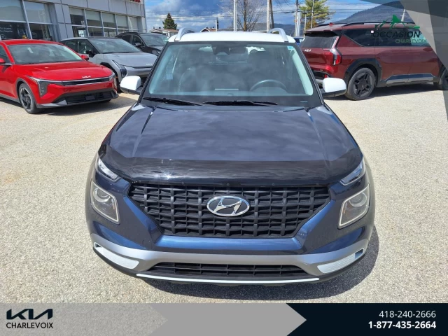 Hyundai Venue Preferred IVT w/Two-Tone 2023